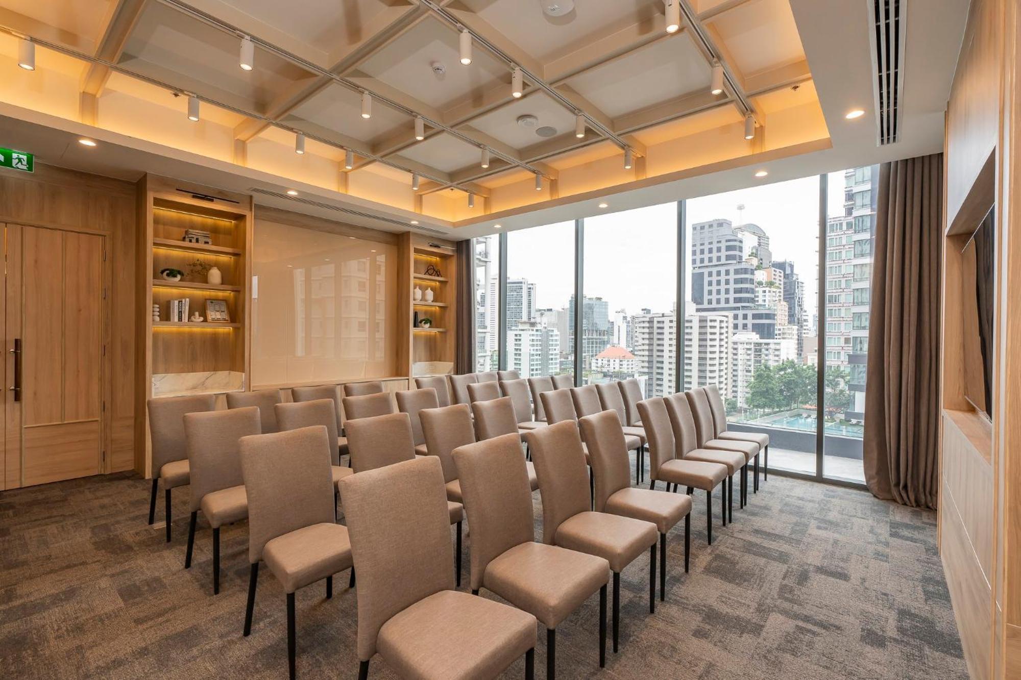 Staybridge Suites Bangkok Sukhumvit By Ihg Banguecoque Exterior foto