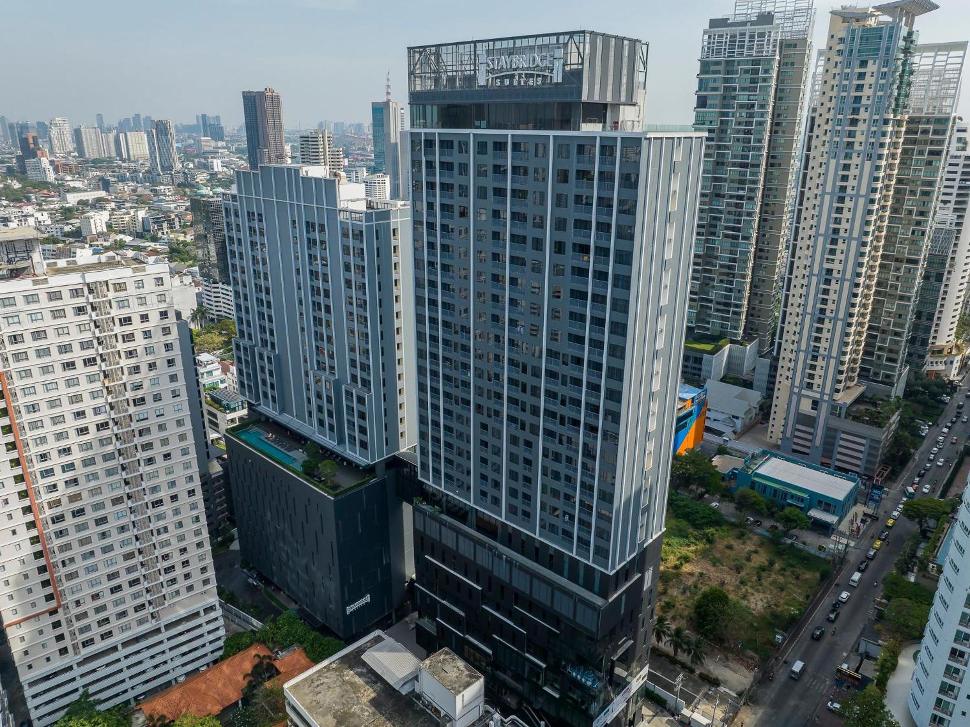 Staybridge Suites Bangkok Sukhumvit By Ihg Banguecoque Exterior foto