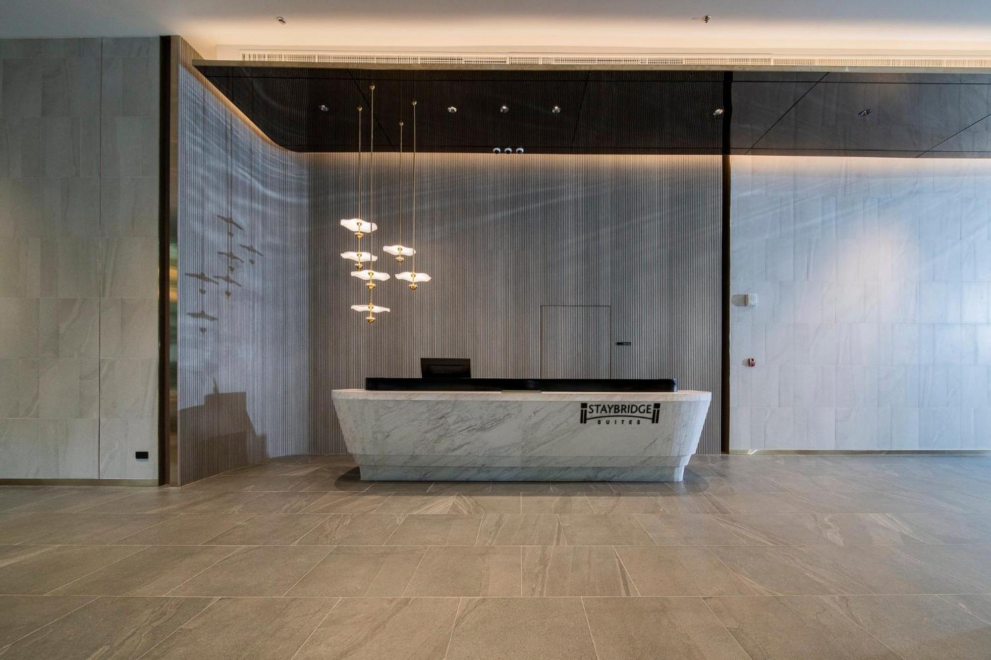Staybridge Suites Bangkok Sukhumvit By Ihg Banguecoque Exterior foto