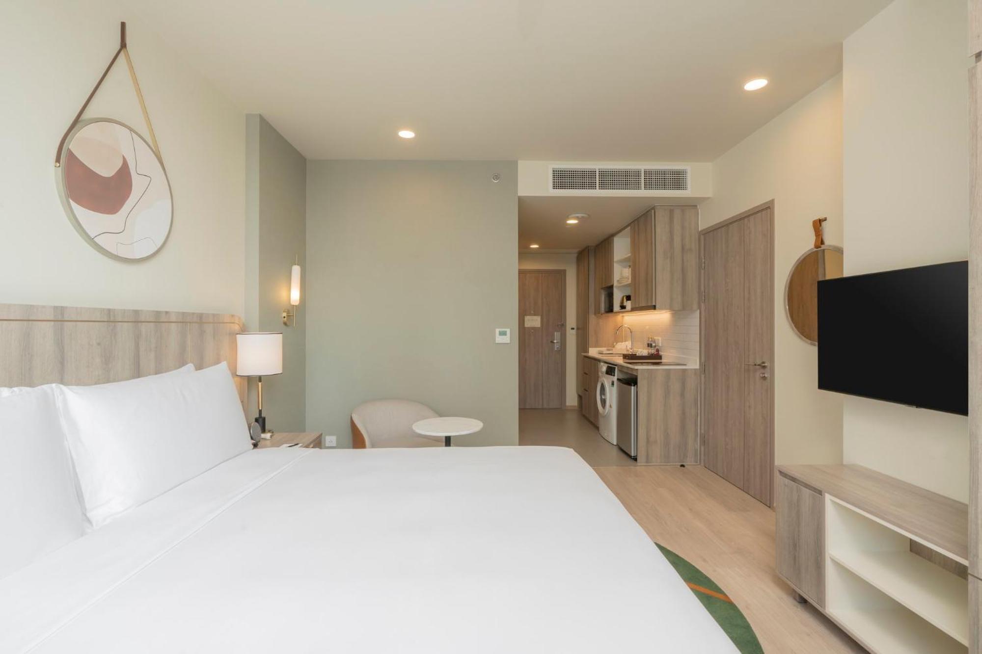 Staybridge Suites Bangkok Sukhumvit By Ihg Banguecoque Exterior foto